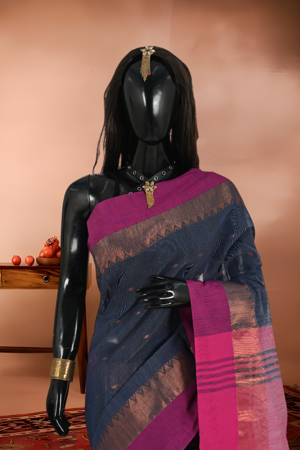 Handloom Resham Cotton Saree with Buti Work